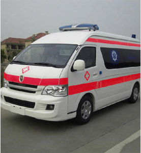 若尔盖县上汽大通救护车